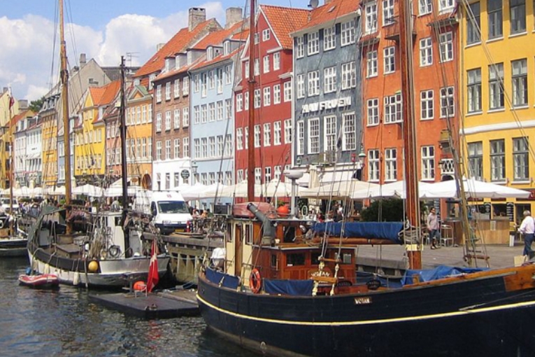 Kopenhagen - Die Kleine unter den Großen