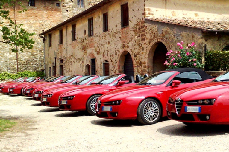 Alfa Tour Toskana & Umbrien - Sanfte Hügel, edle Tropfen & tolle Autos